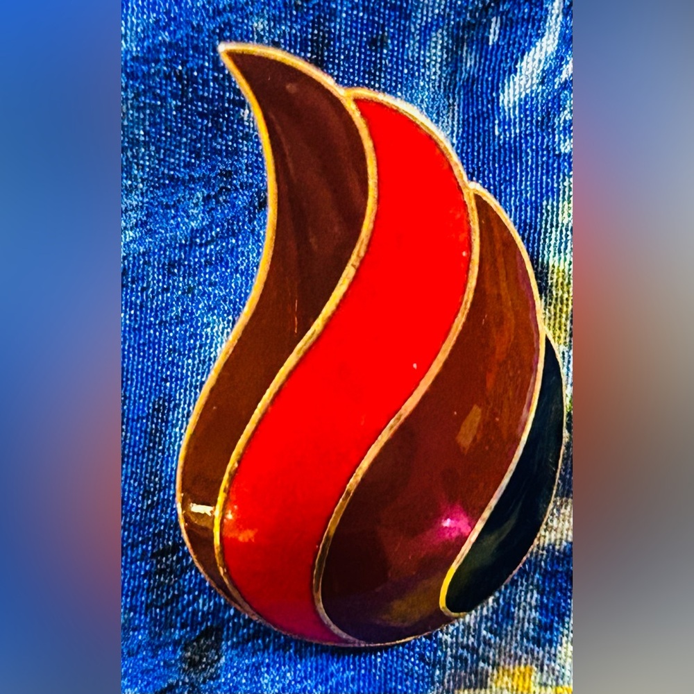 Vintage Gold/Plated Red and Brown Flame Earrings. - Picture 2 of 5